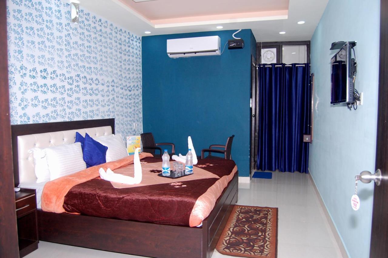 Hotel Devbhoomi Inn Ришикеш Экстерьер фото